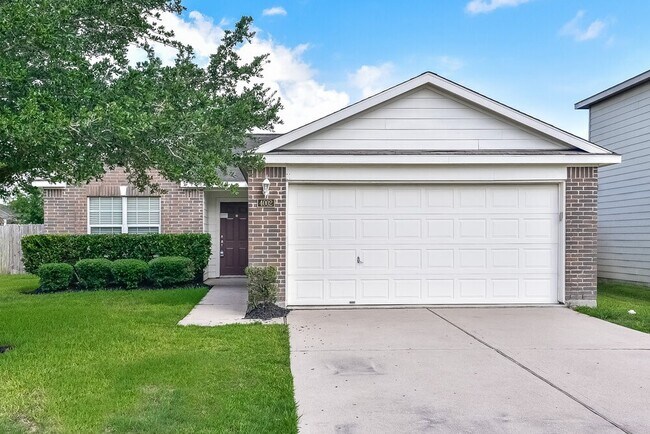 Primary Photo - 4002 Hollow Cove Ln