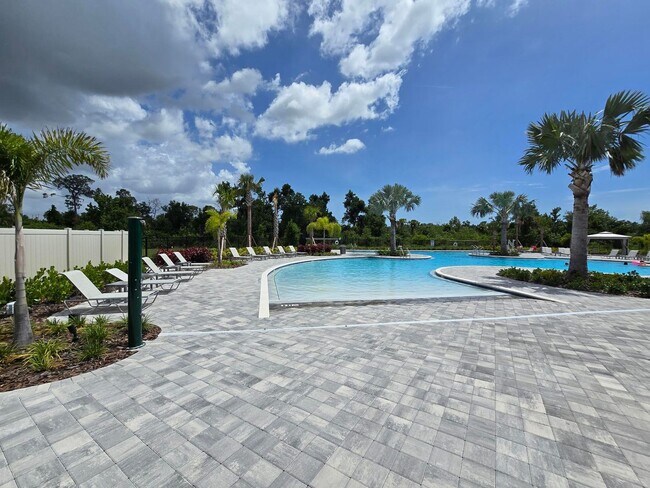 Building Photo - Annual Rental in Stonegate Preserve – Brand-New 3 Bedroom, 2.5 Bath Home with Loft, Main-Level Pr...