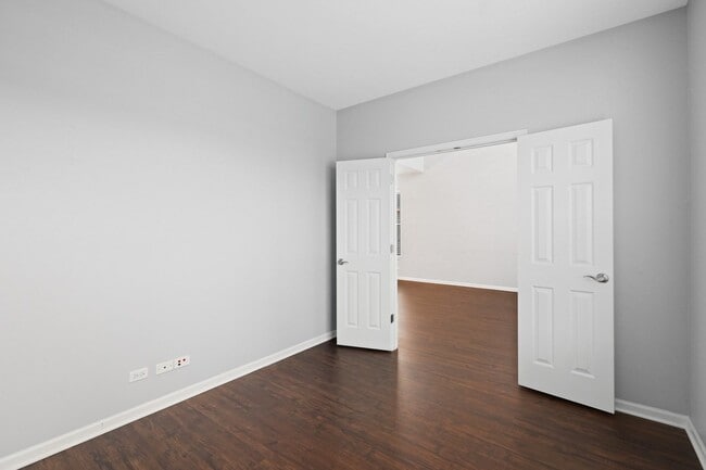 Building Photo - 1876 Bluestem Cir