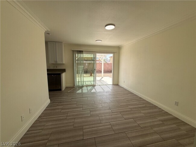 Building Photo - 4308 Apex Dr