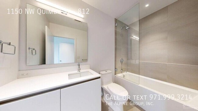 Building Photo - 1150 NW Quimby St