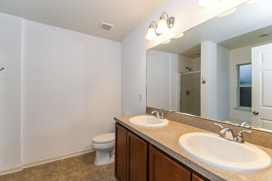 Building Photo - 7472 Mishkie Dr