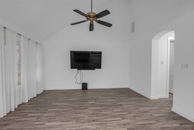 Building Photo - 7392 Mount Greylock Lp