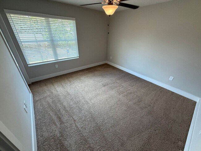 Building Photo - 247 Madison Heights