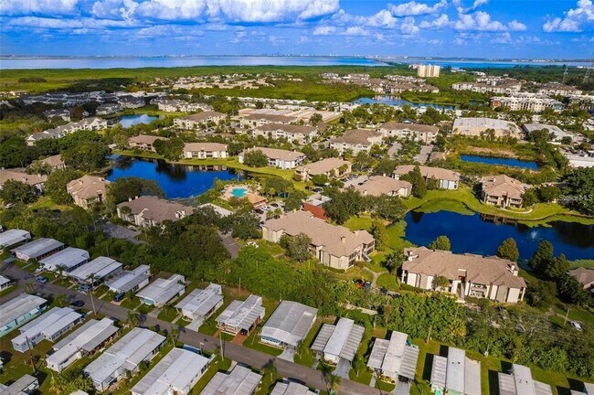 Building Photo - 10263 Gandy Blvd N