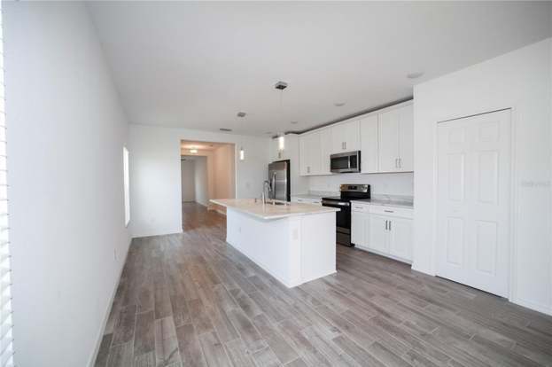 Building Photo - 16801 Celebration Dr