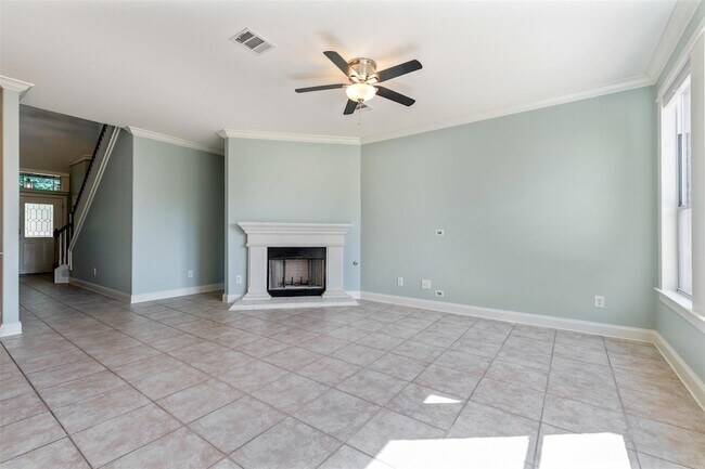 Building Photo - 18617 Dry Pond Dr