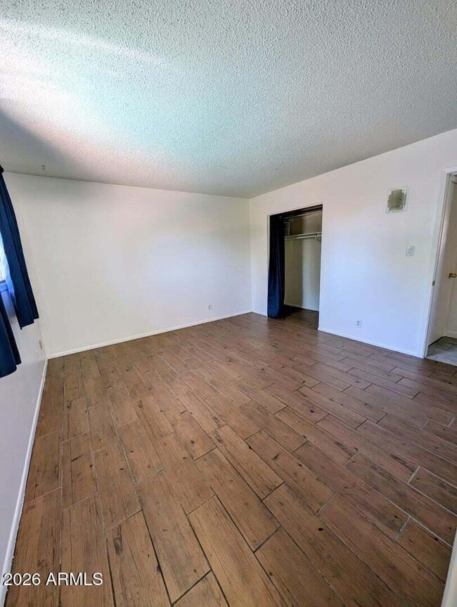 Building Photo - 1711 S Hardy Dr