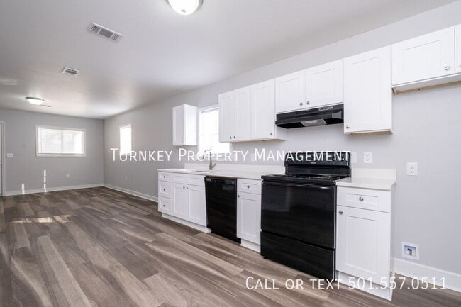 Building Photo - 1624 Brown St