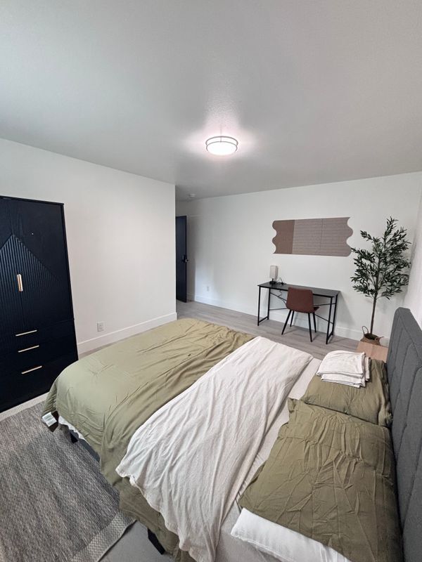 Building Photo - 270 W Blaine St