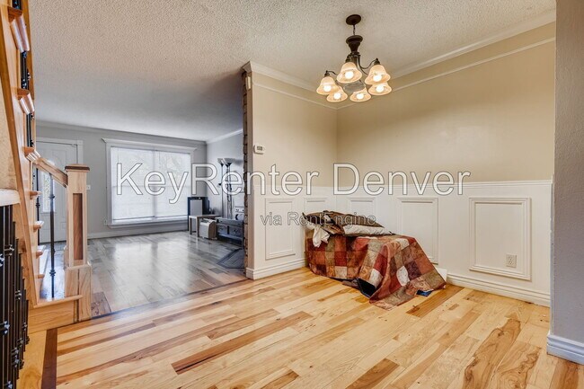 Building Photo - 9555 W Coal Mine Ave