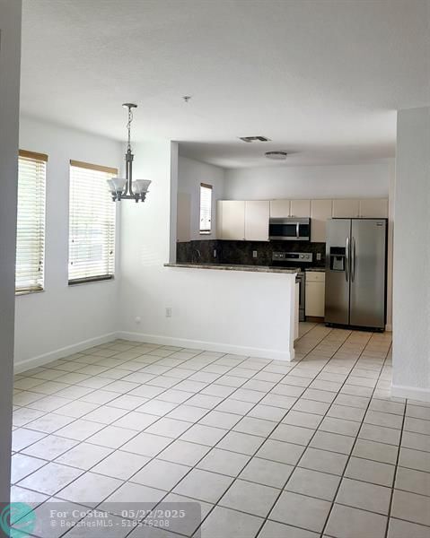 Building Photo - 2659 Carambola Cir N