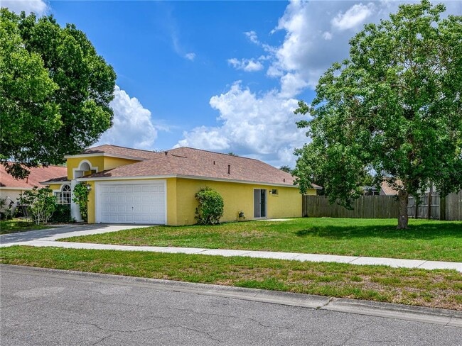 Building Photo - 1407 Wakefield Dr