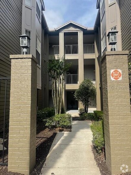 Building Photo - 408 Summit Ridge Pl