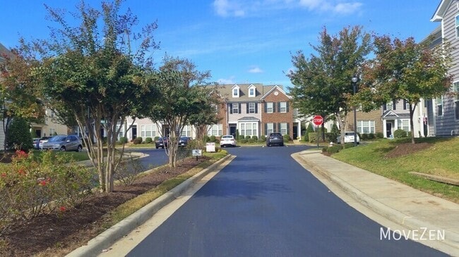 Building Photo - 804 Cupola Dr
