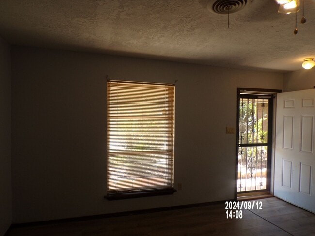 Building Photo - Pets negotiable with owner approval