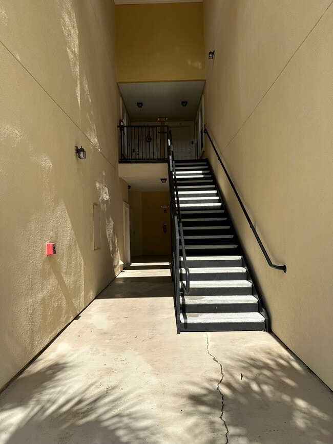 Building Photo - 9411 Osprey Branch Trail