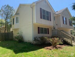 Building Photo - 5 Villa Rosa Ct