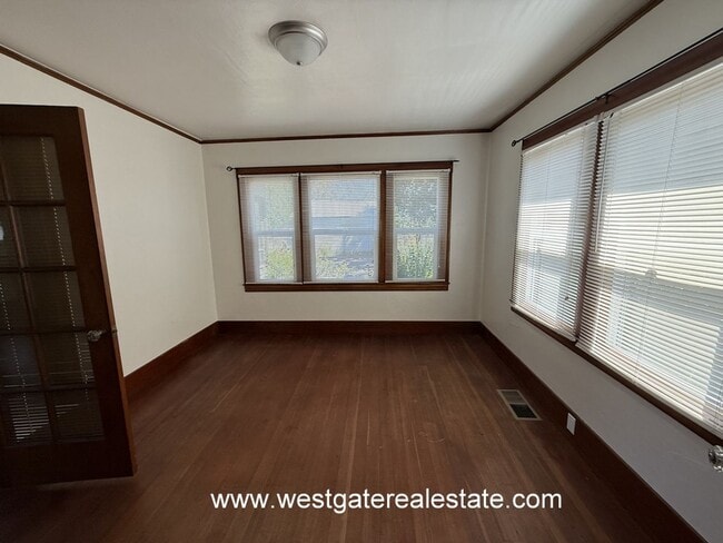 Building Photo - 1360 Skillman Ln