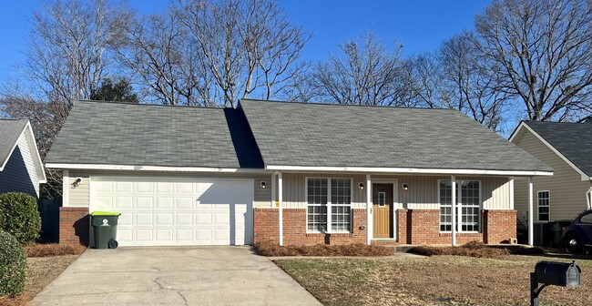 Primary Photo - "Charming 3-Bedroom Home in Warner Robins,...