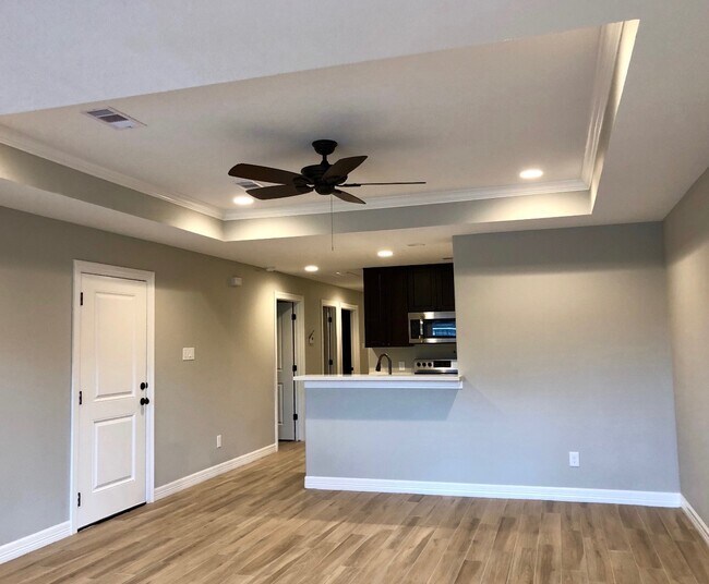 Building Photo - 3609 Park Drive Ste A