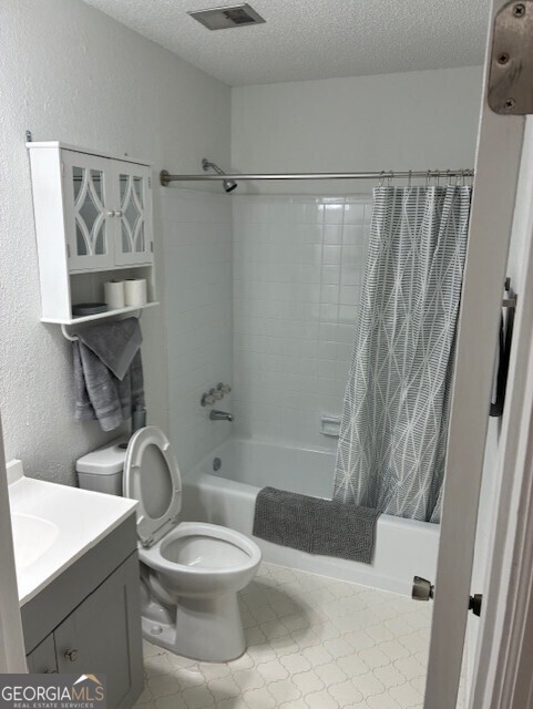 Building Photo - 605 Ab Douglas Dr