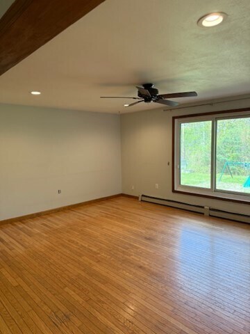 Building Photo - 30 Groton Rd