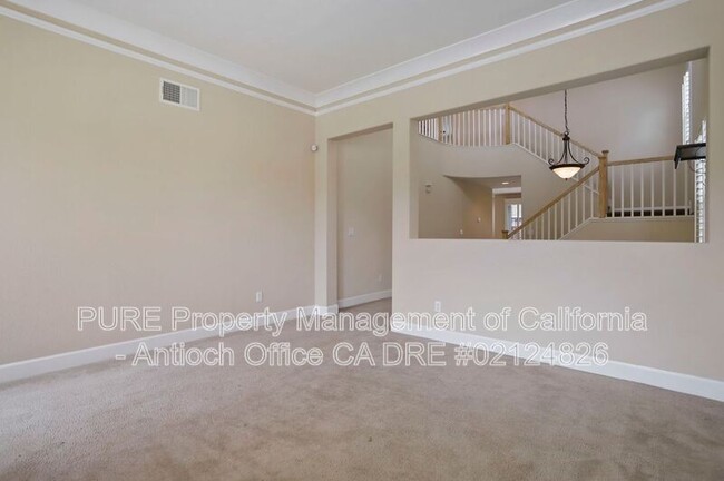 Building Photo - 4581 Bonraven Way