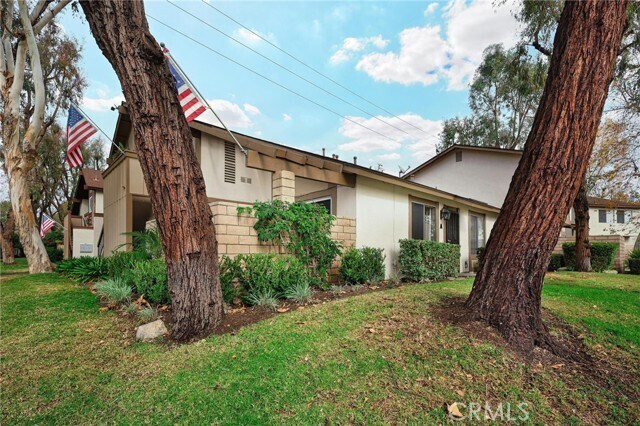 Building Photo - 1740 N Willow Woods Dr