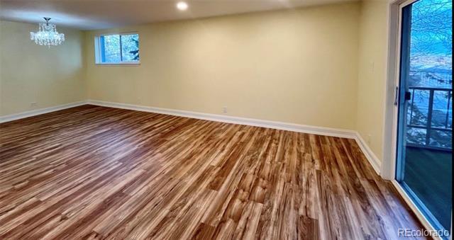 Building Photo - 2375 S Linden Ct