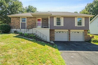 Building Photo - Coming soon! Newly Renovated SF in Liberty