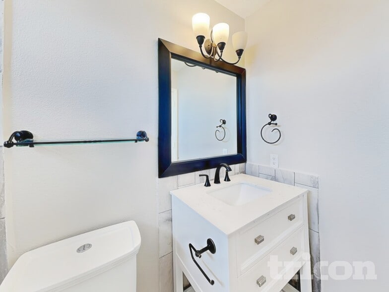 Building Photo - 8209 Sleeping Bear Dr NW