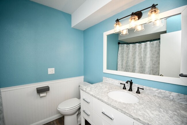 Building Photo - Charming 3-bedroom, 2-bath home in the highly sought-after Bixby School District