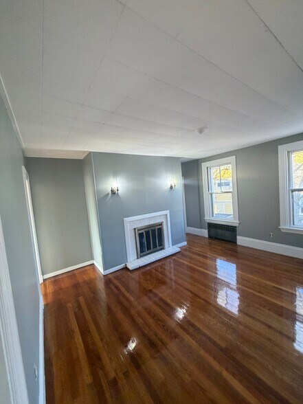 Building Photo - 139 North St