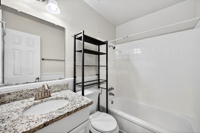 Building Photo - 218 Kansas St