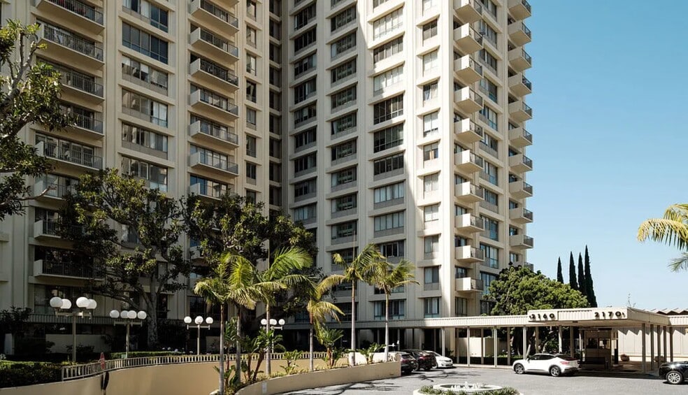 Building Photo - 2160 Century Park E