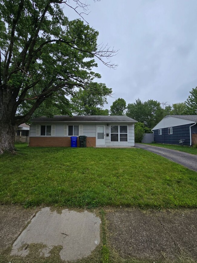 Primary Photo - 3 BEDROOM SINGLE FAMILY