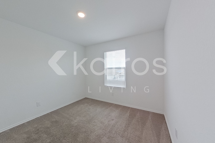 Building Photo - 5634 Mountain Point