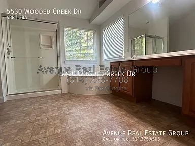 Building Photo - 5530 Wooded Creek Dr
