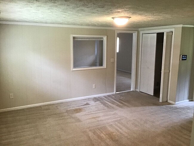 Building Photo - Dorsett6863