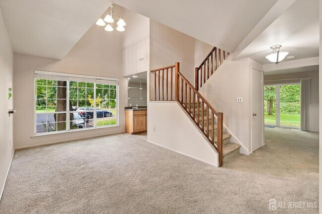 Building Photo - 23 Cloister Ct
