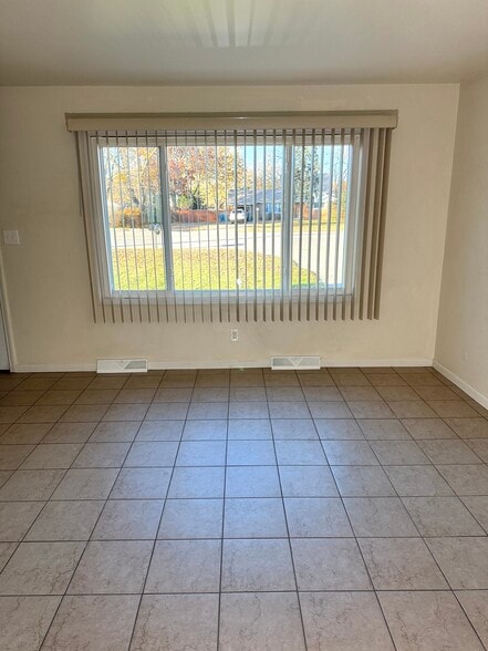 Living- Lower Level - 2290 Jericho Rd