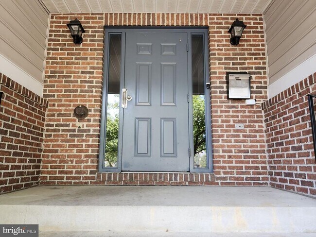 Building Photo - 12236 Ladymeade Ct