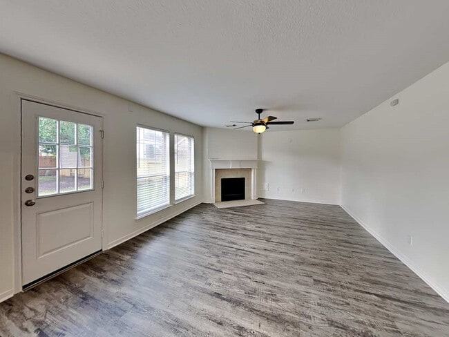 Building Photo - 6330 Big Oak Canyon Dr
