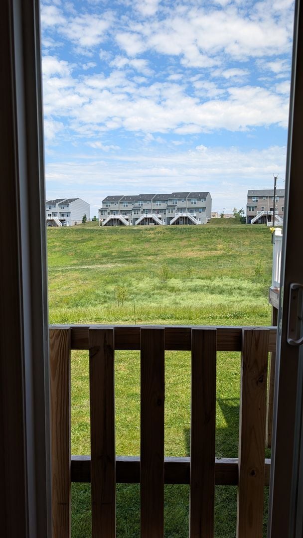 Building Photo - Nearly New 3-Bedroom Townhome in Hanover
