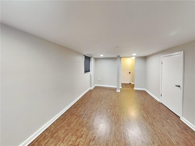 Building Photo - 2722 Hayden Dr