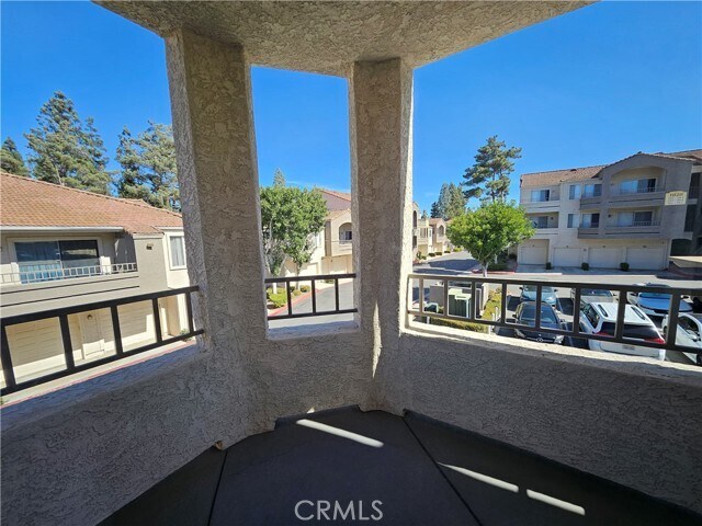 Building Photo - 1030 Vista Del Cerro Dr