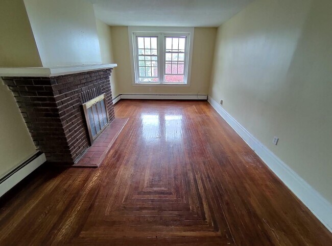 Building Photo - 36 Derby Ave