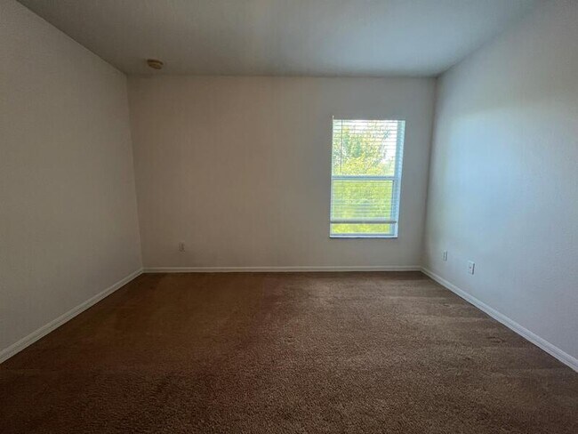 Building Photo - 15630 Sarcee Ct