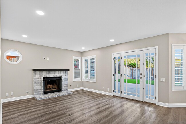 Building Photo - 2138 Singingwood Pl